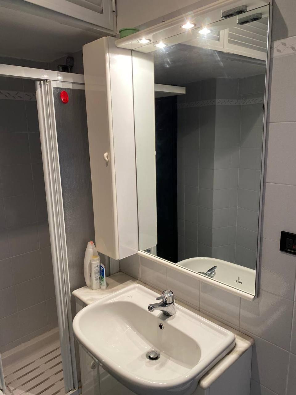 Martel Rooms - Genova Centro Brignole Екстер'єр фото