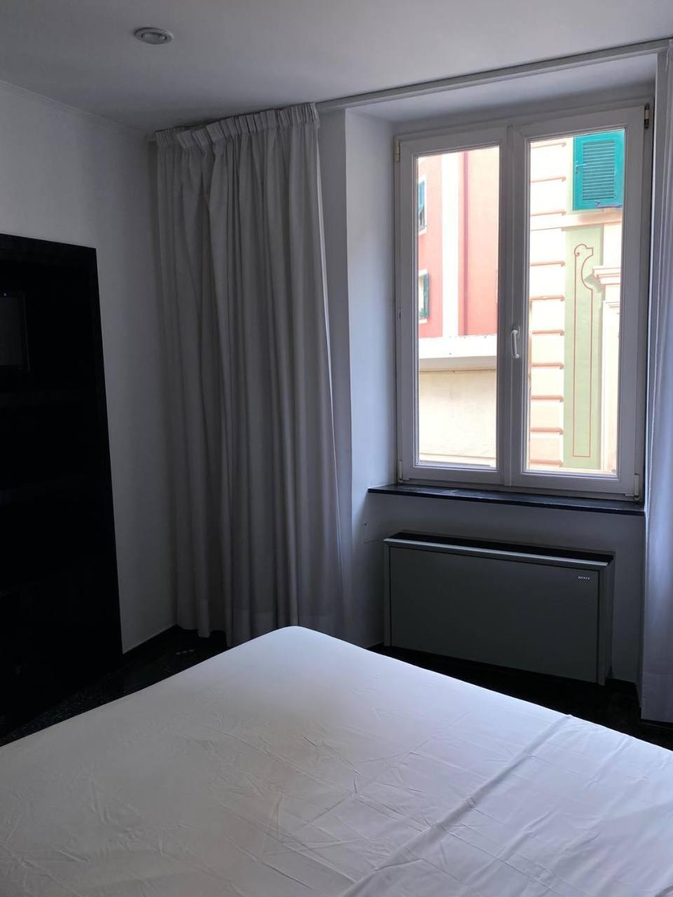 Martel Rooms - Genova Centro Brignole Екстер'єр фото