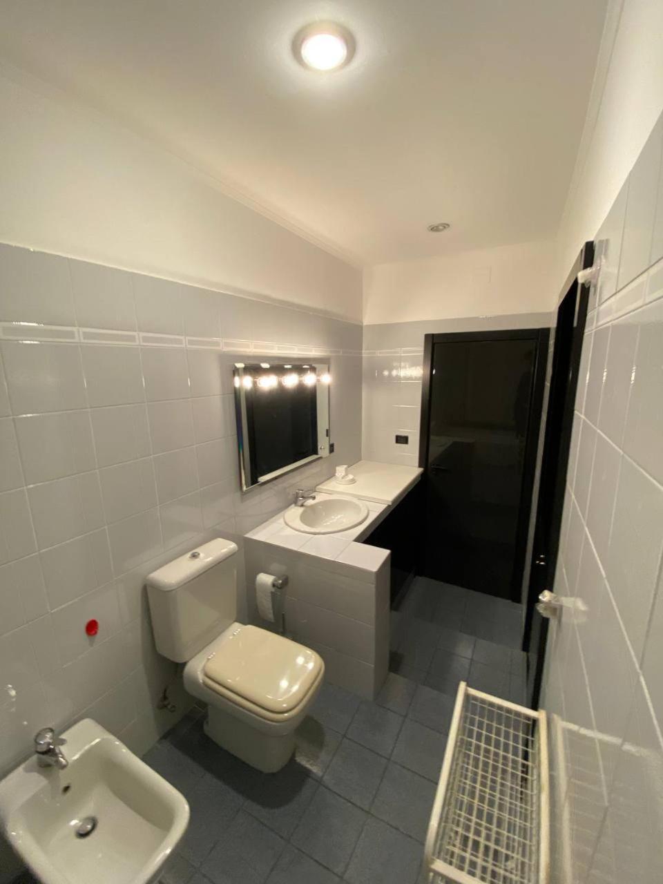 Martel Rooms - Genova Centro Brignole Екстер'єр фото