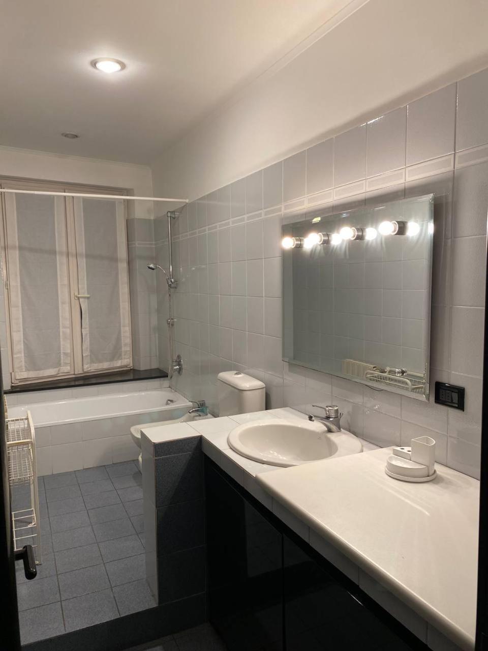 Martel Rooms - Genova Centro Brignole Екстер'єр фото
