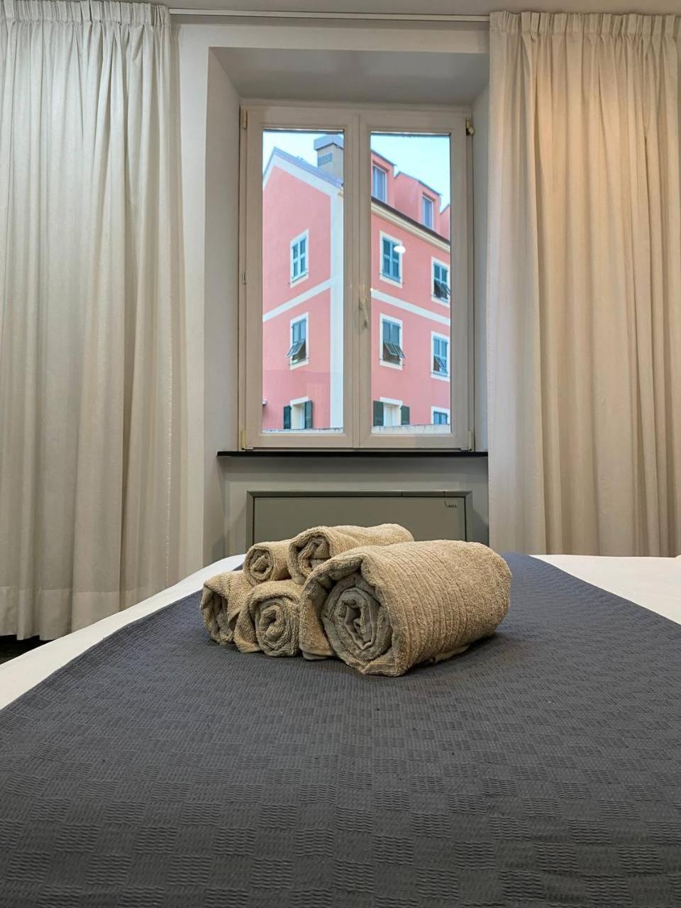 Martel Rooms - Genova Centro Brignole Екстер'єр фото